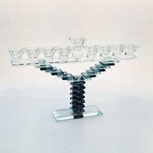 CRYSTAL/GREY MENORAH 24 CM.