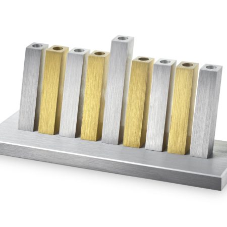 ALUMINUM GOLD/SILVER KINETIC MENORAH