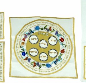 COLORFUL MATZA/SEDER COVER/AFIKOMAN BAG/TOWEL DECORETED SET