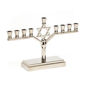 NICKEL COLOR METAL MENORAH W/STAR 12 CM.