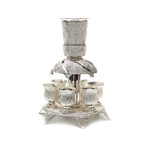 SILVER PLATED FILIGREE WINE DIVIDER W/6 SMALL CUPS & TRAY