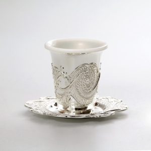 SILVER PLATED & PLASTIC FILIFREE KIDUSH CUP WITH SAUCER