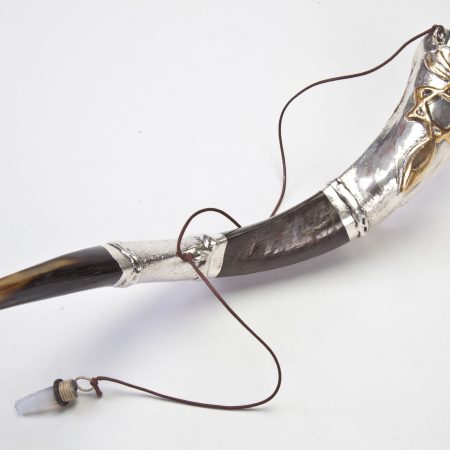 NATURAL S "MESSIANIC" "ANOINTING OIL" YEMENITE SHOFAR (Y5D)