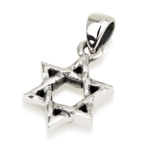 S CLASSIC STAR OF DAVID PENDANT